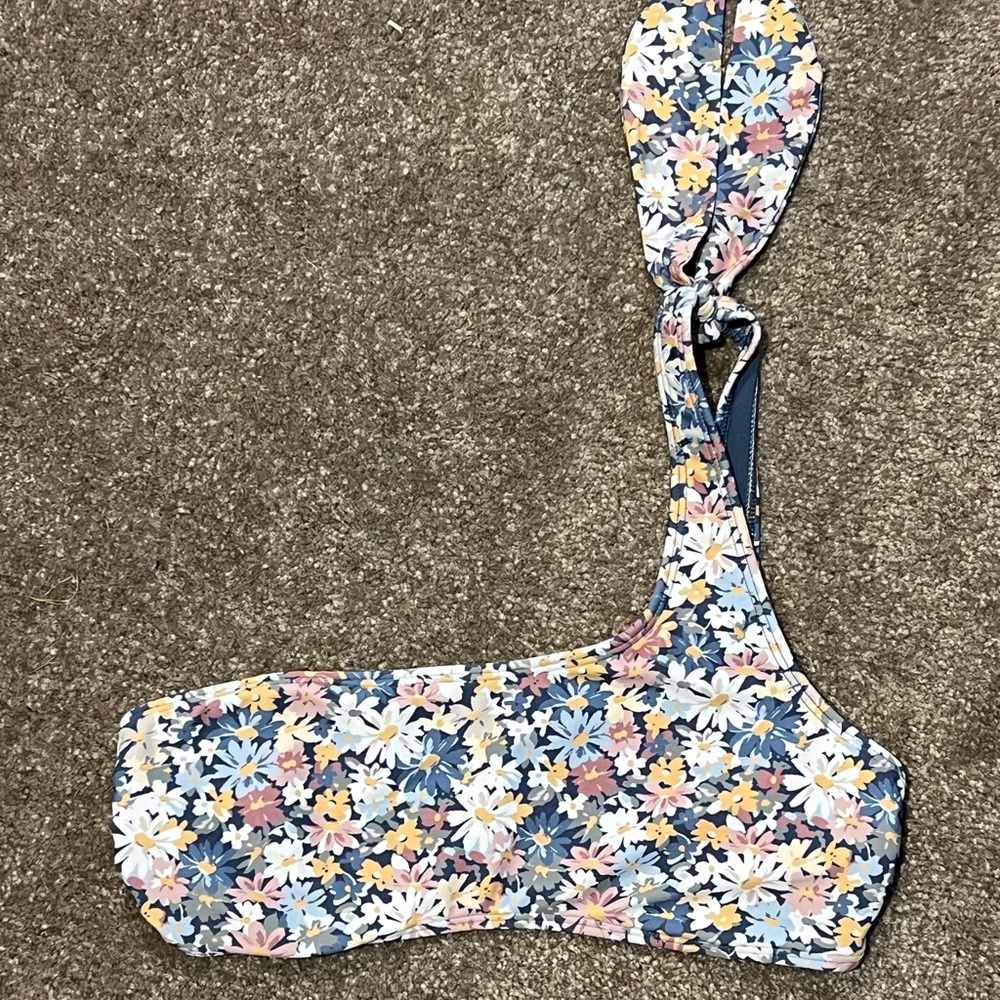 Cute Daisy Swim Top